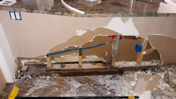 Best Water damage restoration specialists  in Tarrytown, NY